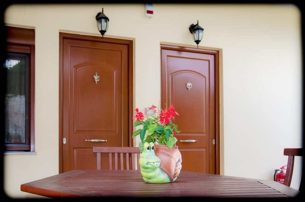Nefeli Apartment Levídhion Екстериор снимка
